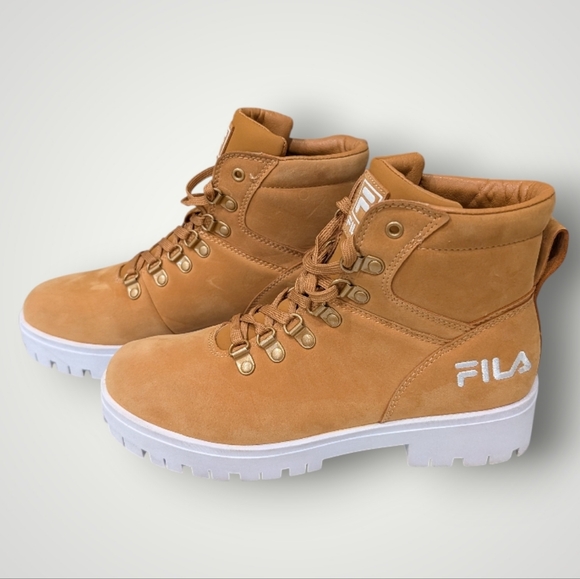Fila Women's Disrupter Boots - Picture 2 of 12